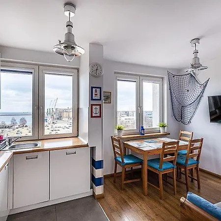 Marynarski Z Widokiem Na Morze Gdynia